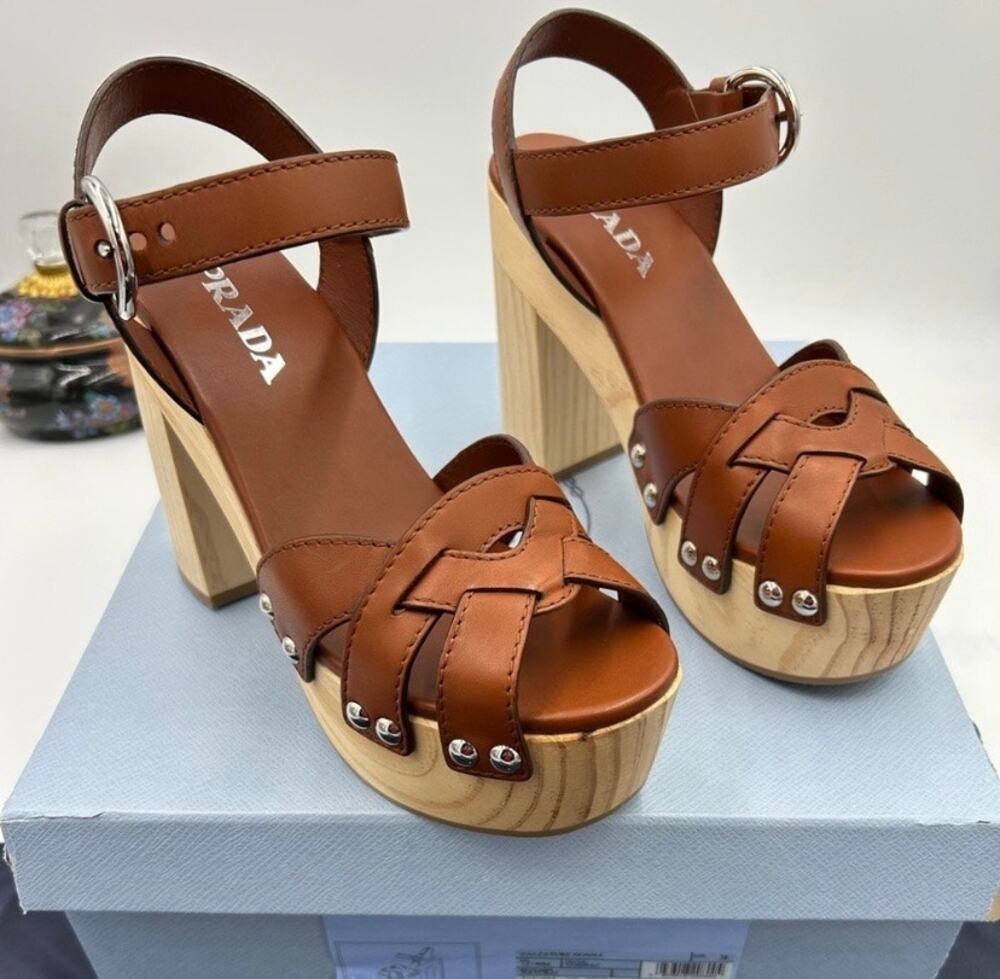 Women's Prada wooden heel platform, leather sandals, size 38 made in Italy